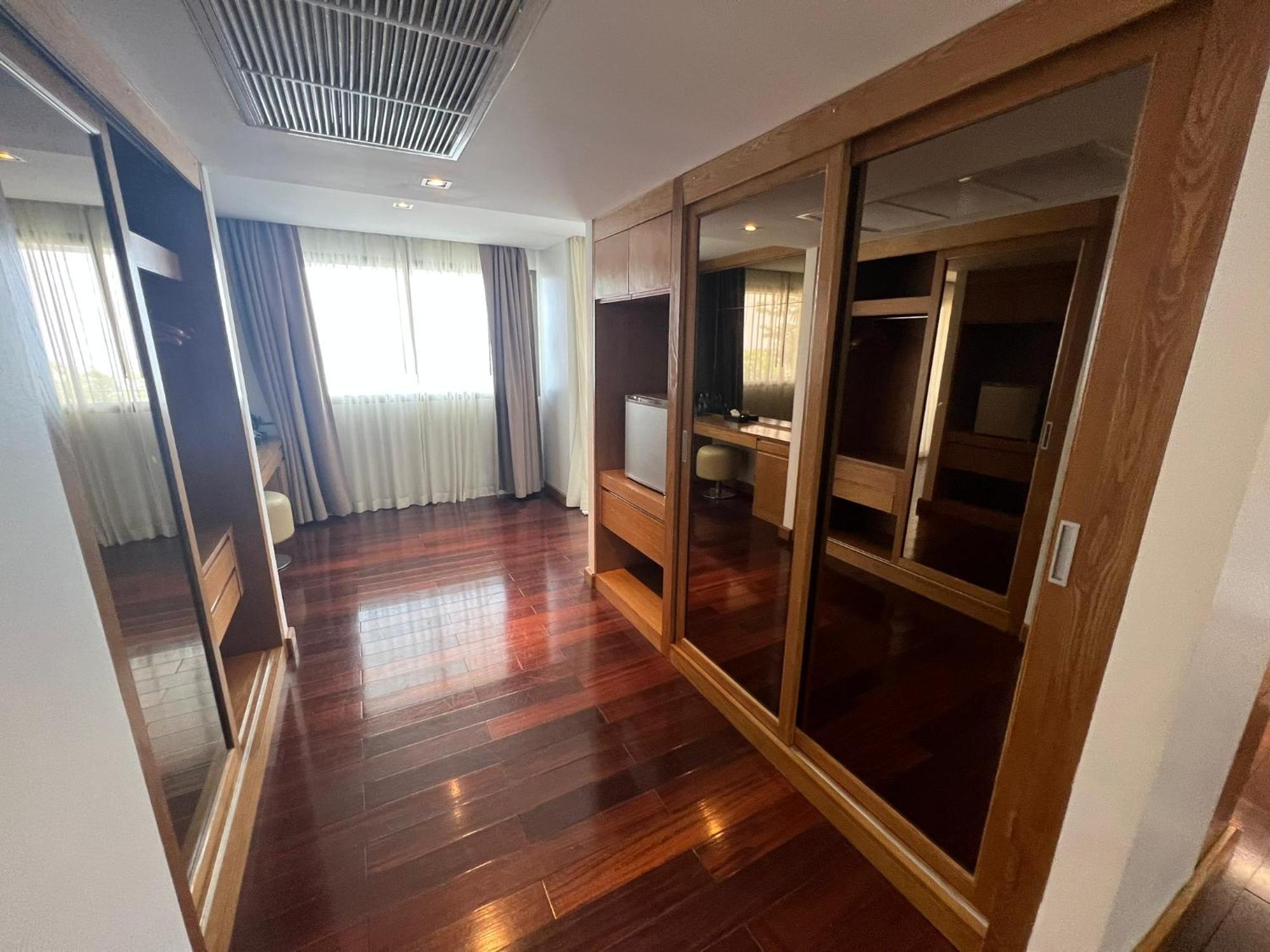 The Nchantra Beachfront Tempat peranginan Phuket