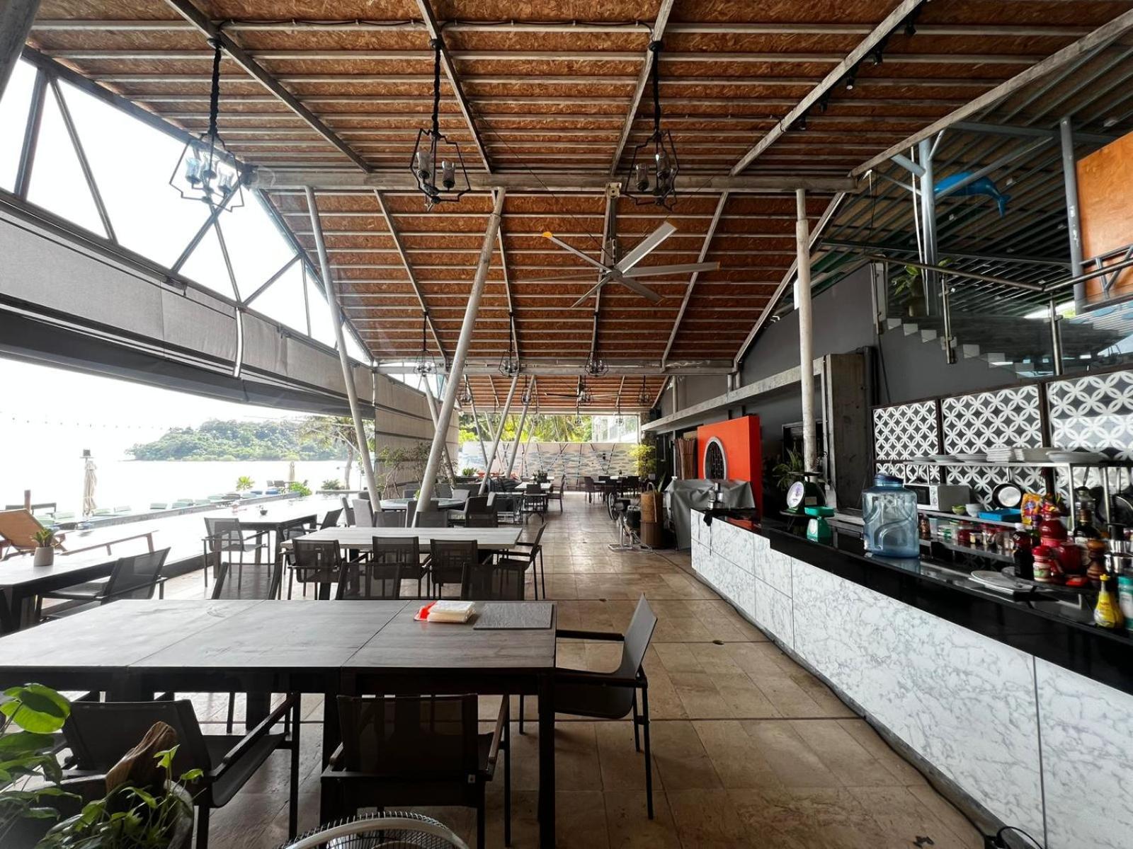 The Nchantra Beachfront Tempat peranginan