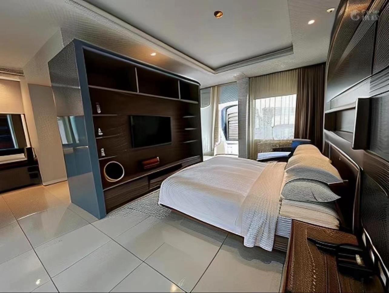 Tempat peranginan The Nchantra Beachfront *